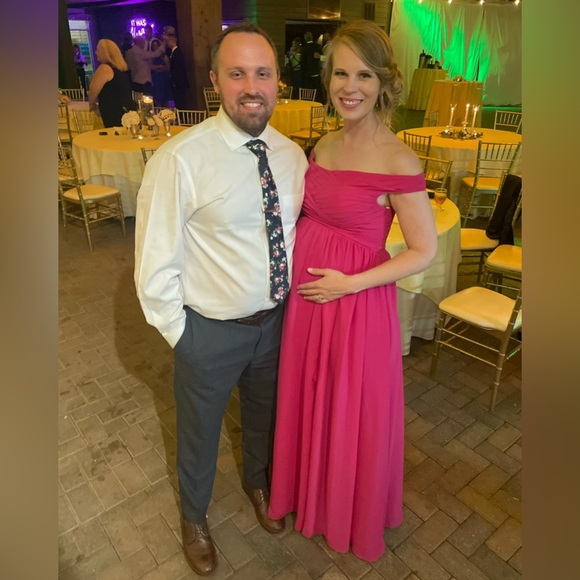 Floor length chiffon maternity dress- Fuchsia - Picture 4 of 5